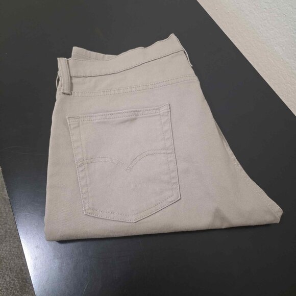 Levi 513™ Slim Straight Men's Jeans - Picture 3 of 3